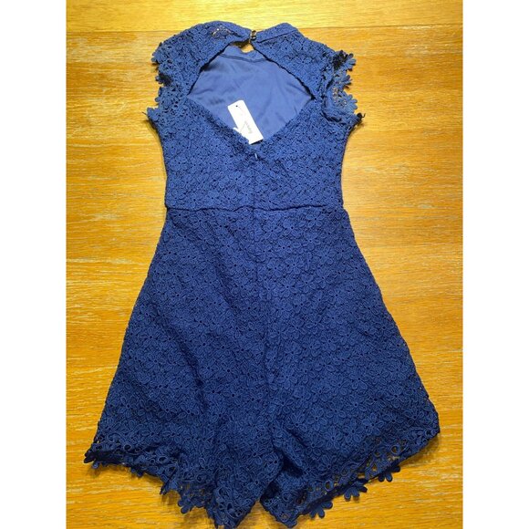 Womens Navy Blue Floral Lace Romper Short Sleeve Keyhole Back Elegant Design - Picture 6 of 7